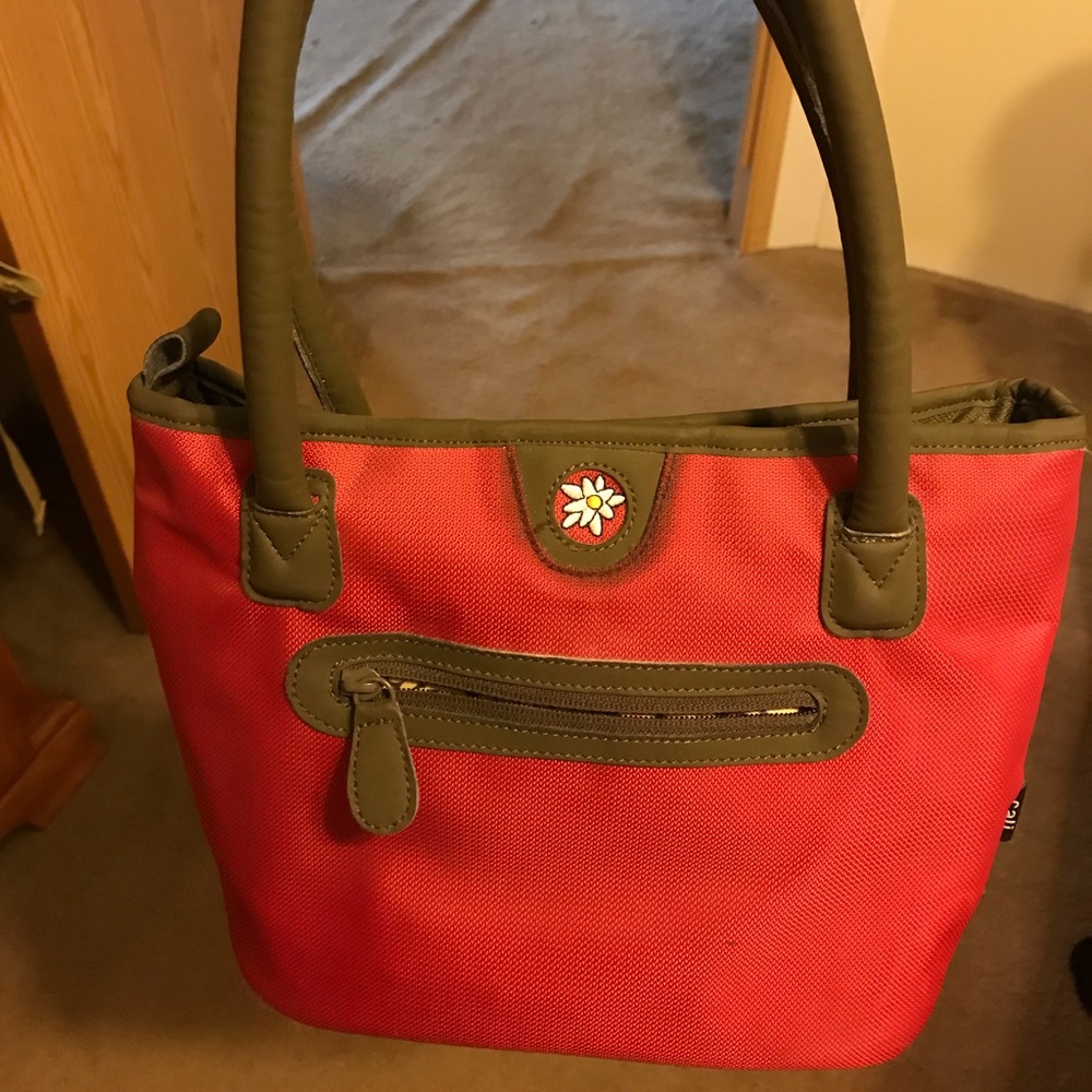 Sherpani Cali bag, red with brown handles